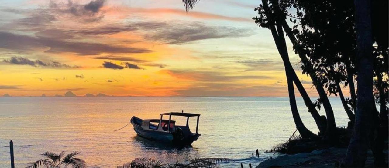 Surf Homestay Katiet Luaran gambar